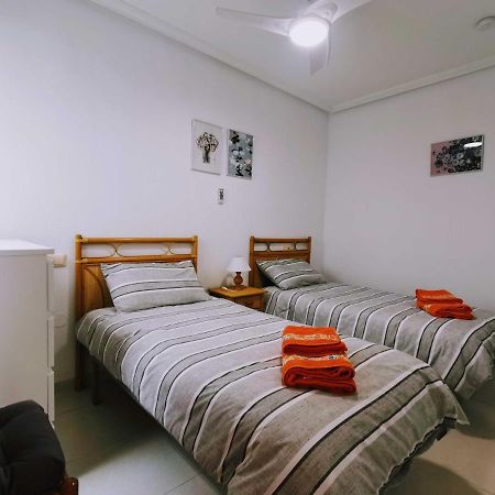 El Sombrero Apartment With Free Wifi Playa Del Cura トレビエハ エクステリア 写真
