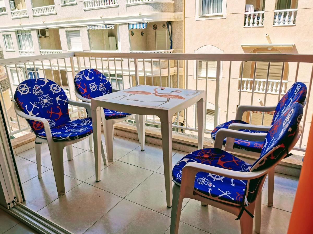 El Sombrero Apartment With Free Wifi Playa Del Cura トレビエハ エクステリア 写真