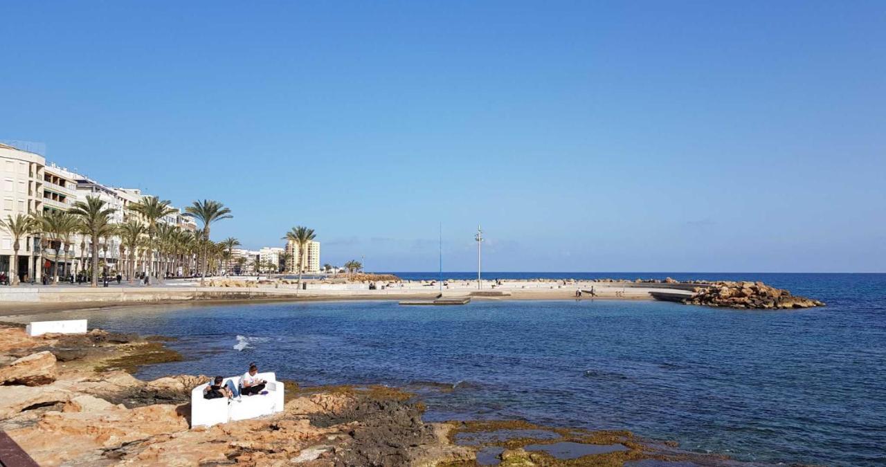 El Sombrero Apartment With Free Wifi Playa Del Cura トレビエハ エクステリア 写真