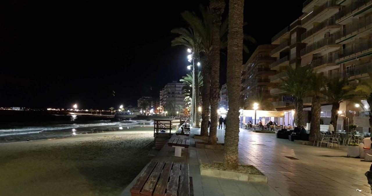 El Sombrero Apartment With Free Wifi Playa Del Cura トレビエハ エクステリア 写真